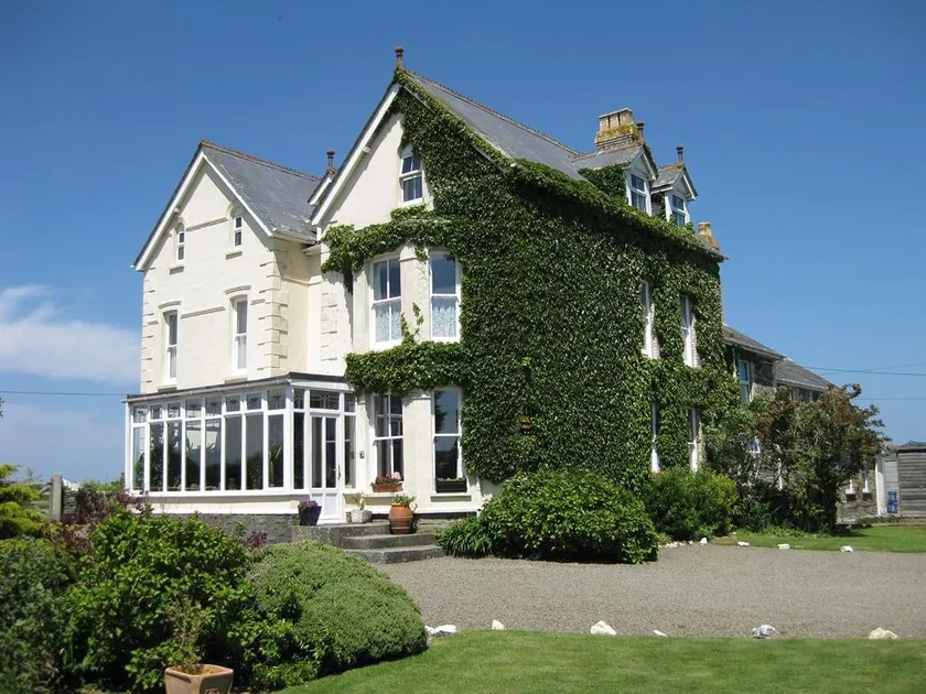 Atlantic View Hotel - Image 1