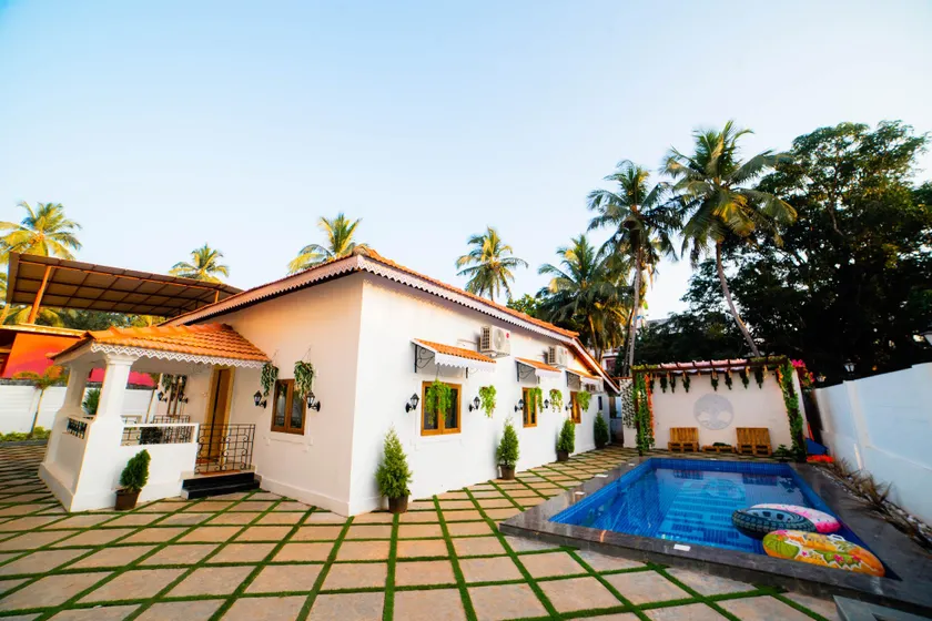 Villa Heritage  4-bhk private villa with pool - Image 1