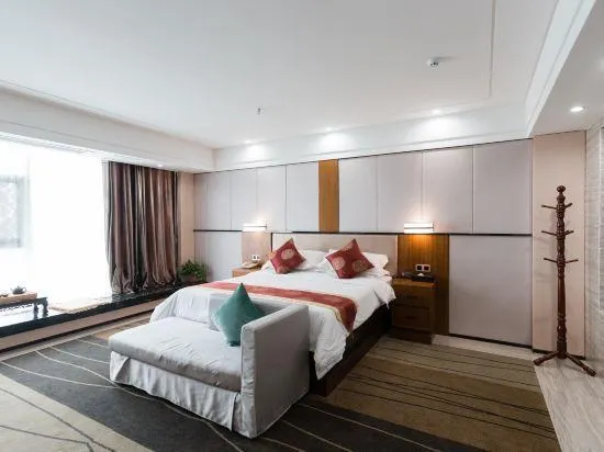 Yuanming Lake Junlan Hotel - Image 1