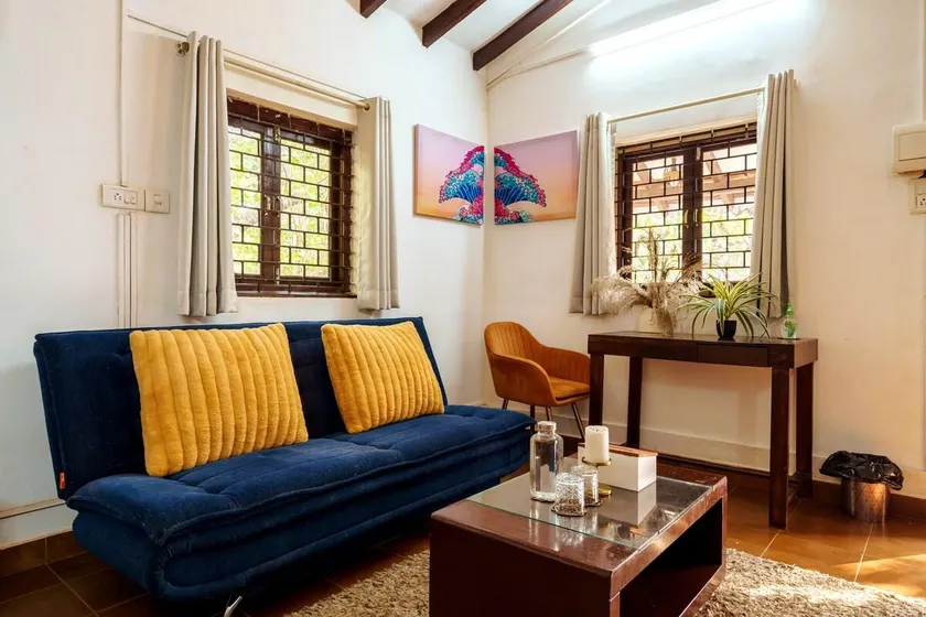 Rustic Portuguese cottage 5 mins from Anjuna beach - Image 1