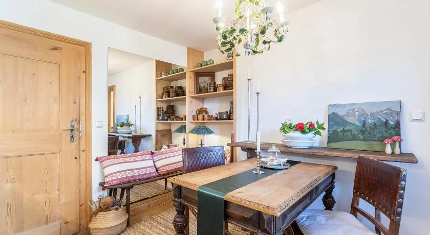 Appartement 'Ferienappartement 2 - Lockstein' avec vue sur les montagnes, jardin privé et Wi-Fi. - Image 1