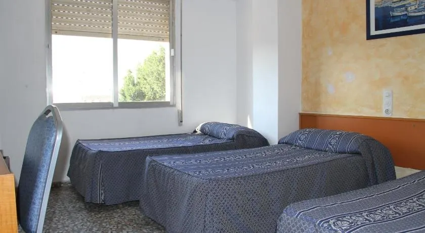 Hostal Mengual - Image 1