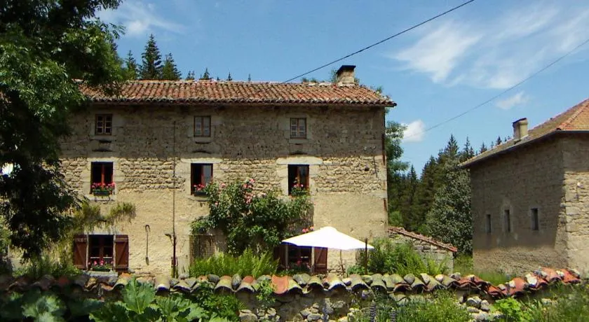 La Fontaine des Thiolles - Image 1