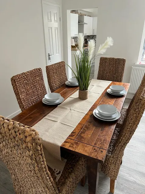 Rydal house 2 bedroom house with upstairs bathroom - Image 1