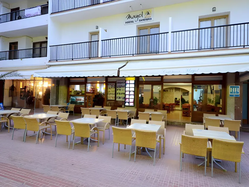 Hostal Mayol - Image 1
