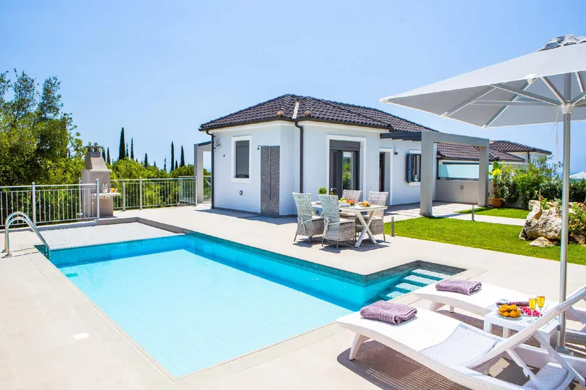Villa Terra - Image 1