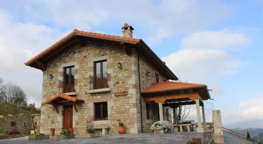 La Cabaña del Abuelo de Selaya - Image 1