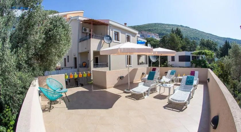 Villa Sandra - Image 1