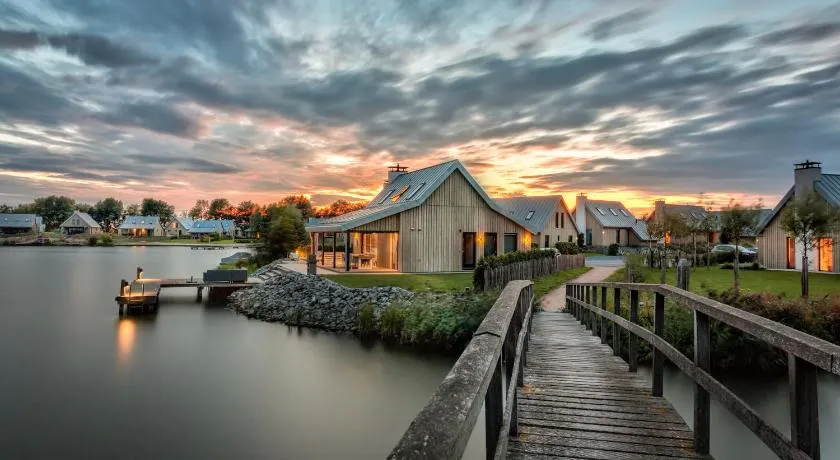 Waterrijk Oesterdam Resort Villas - Image 1