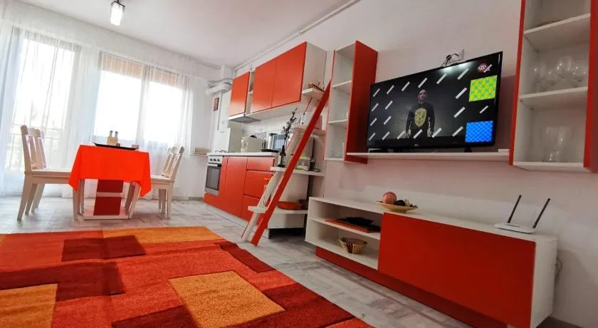 Violet Apartment-Brilliant Apartments - Image 1