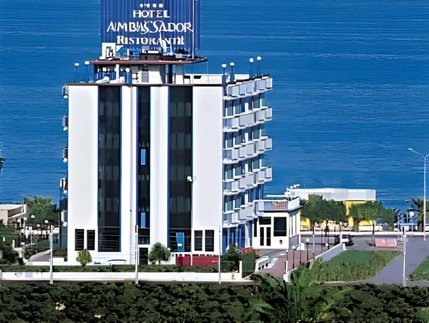 Hotel Ambassador - Image 1