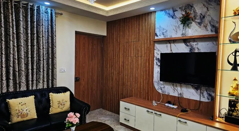 Cloud 8 Retreat Apartment For Family & Remote Workers - Image 1