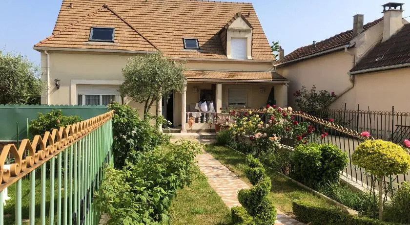 Appartement cosy à Sannois de 110 m² avec jardin clôturé - Image 1