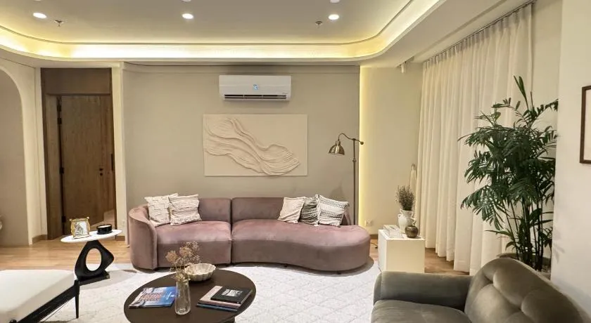 Penta Square Signature Apartments -City View DHA Phase 5 Lahore - Image 1