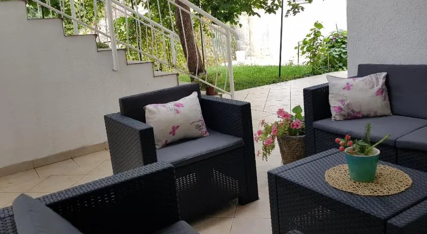 Apartments Jelena - Image 1