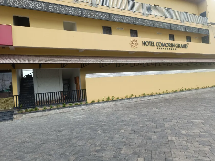 Hotel Comorin Grand - Image 1