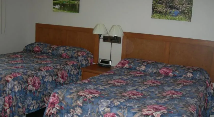 Hotel Motel Arnold - Image 1