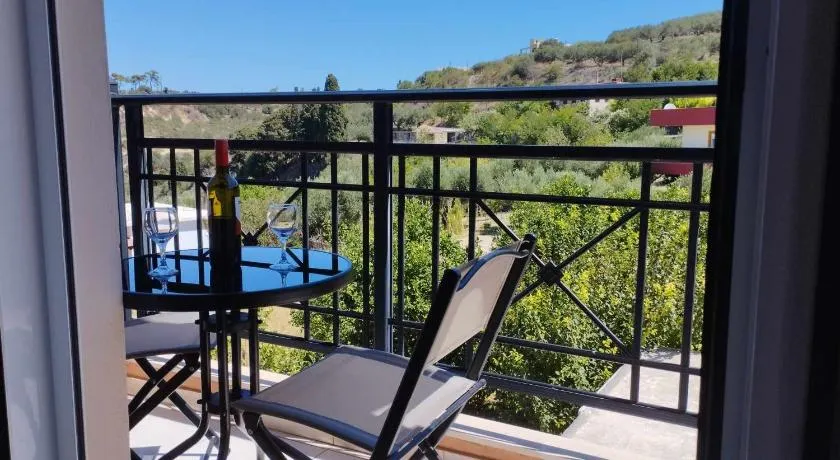 Istamos apartment - Image 1