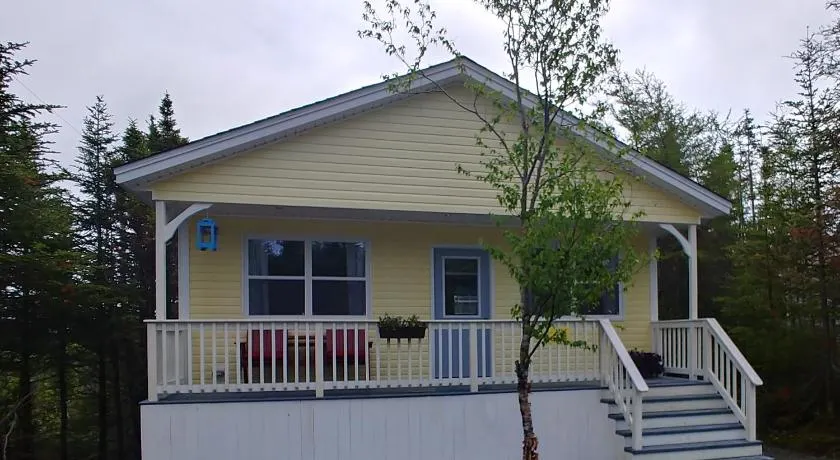 Lavenia Rose Cottages, Sunrise cottage - Image 1