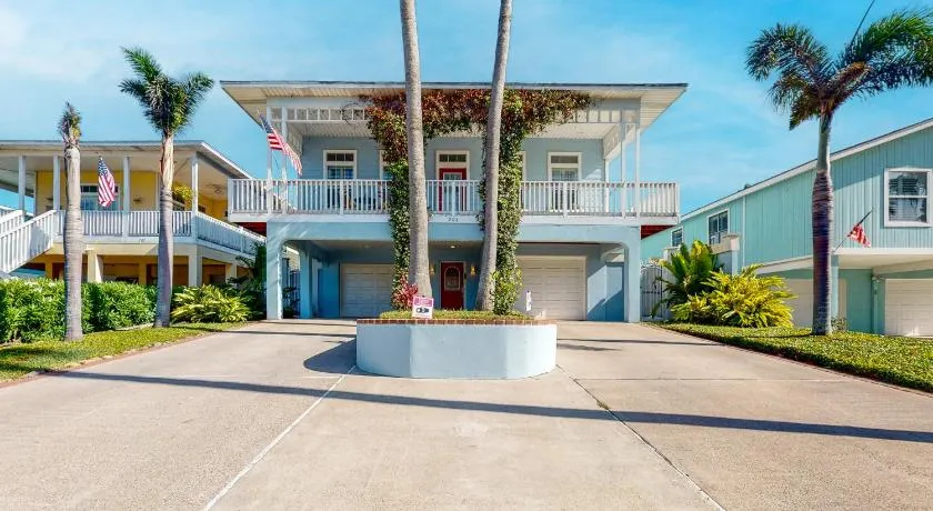 Lantana Oasis - Image 1