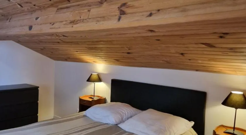 Loft ravissant avec parking gratuit sur place - Image 1