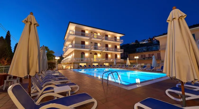Hotel Benacus Torri del Benaco - Image 1