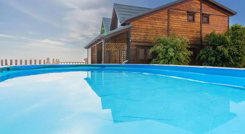 Voll ausgestattetes Ferienhaus mit Grill, privatem Pool und Garten | Perfekt für die Arbeit von Zuhause - Image 1