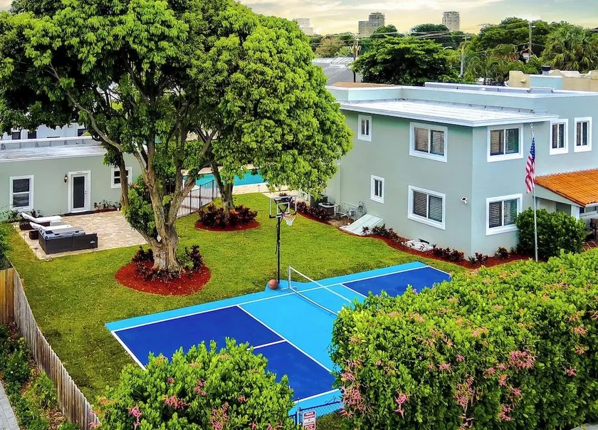 Palm Beach Oasis with BBQ, Htd Pool and Pickleball Ct - Image 1