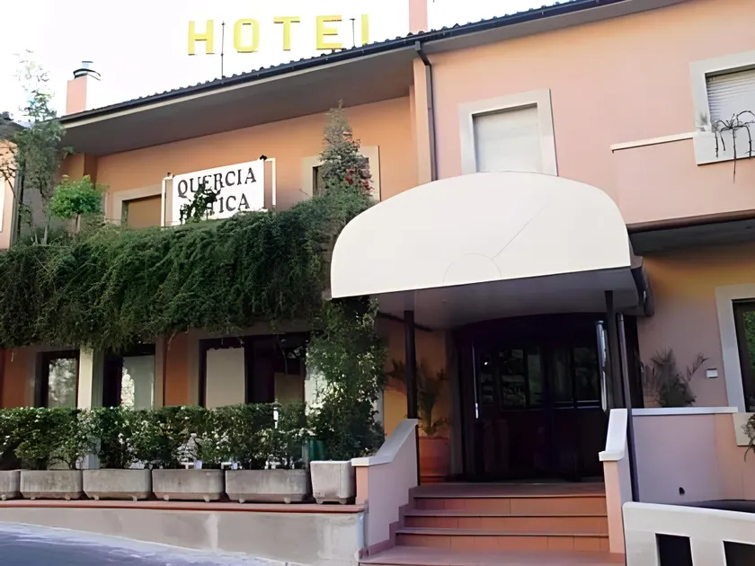 Hotel Quercia Antica - Image 1