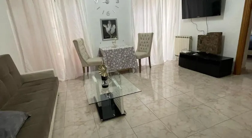 Rory House - Image 1