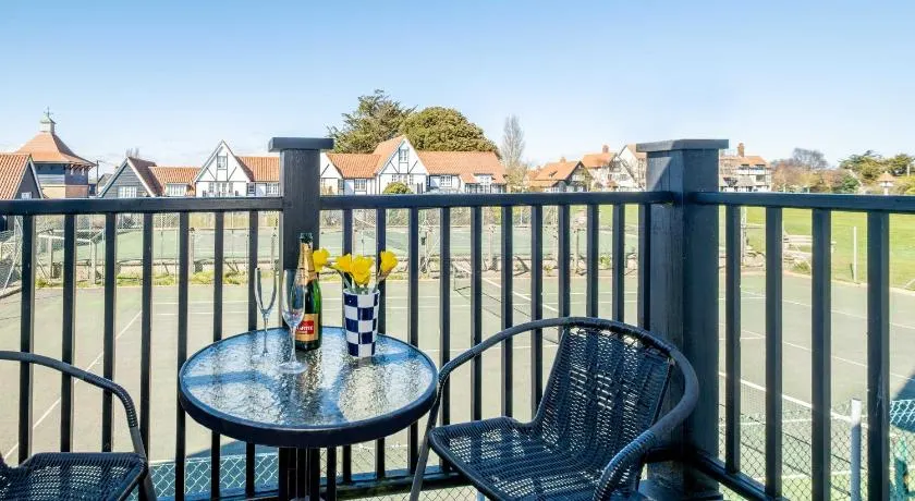 2 Bell Lodge, Thorpeness - Image 1