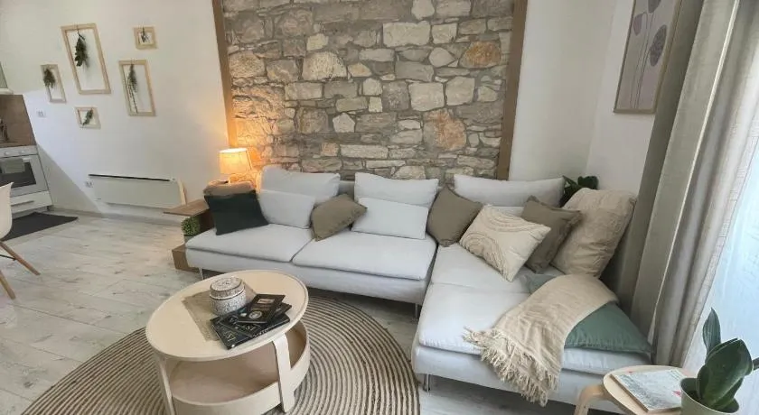 Moderne lejlighed med 2 soveværelser Eva i Porec Center - Image 1