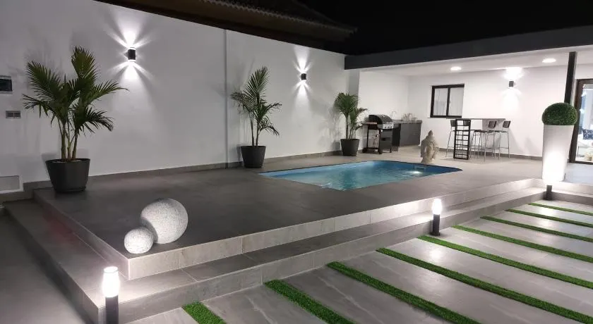 ViLLA DREAMS JF - Image 1