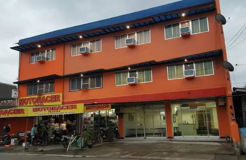 RedDoorz @ Johsons Pension House Butuan City - Image 1