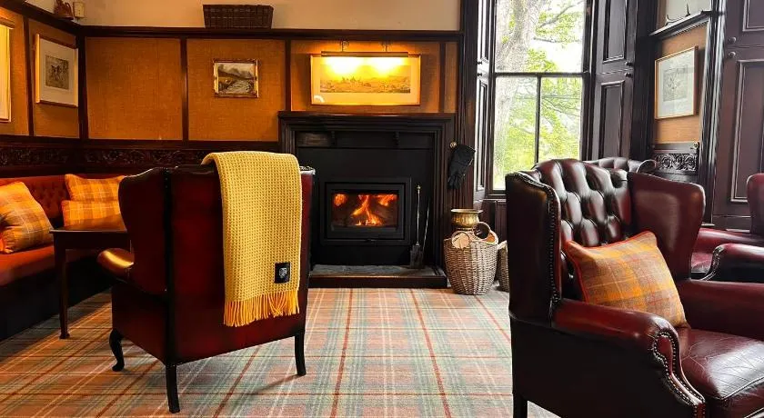 Kilfinan Hotel - Image 1