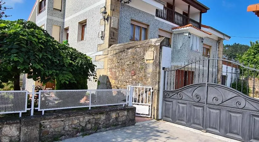 Gran casa rural con Finca de 4000 m2 - Image 1