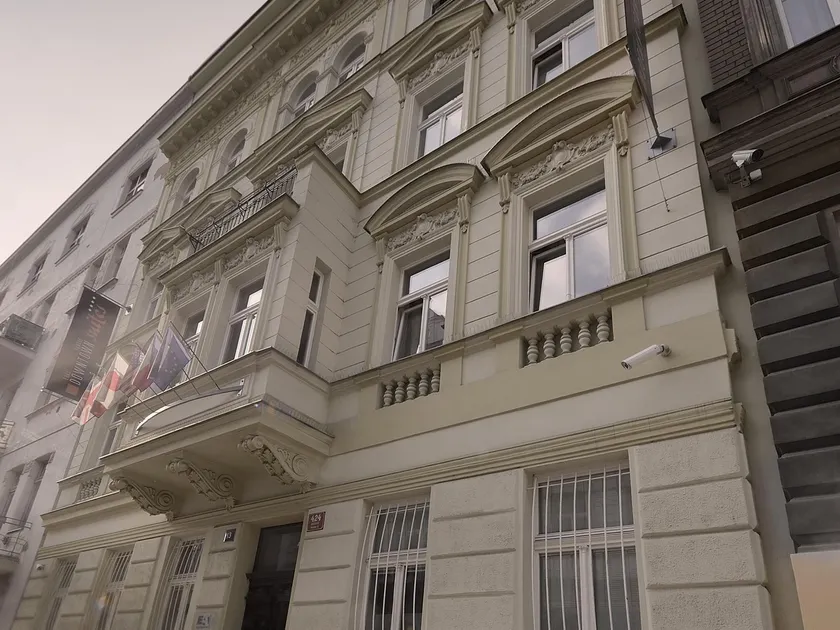 Downtown Suites Kodanska - Image 1