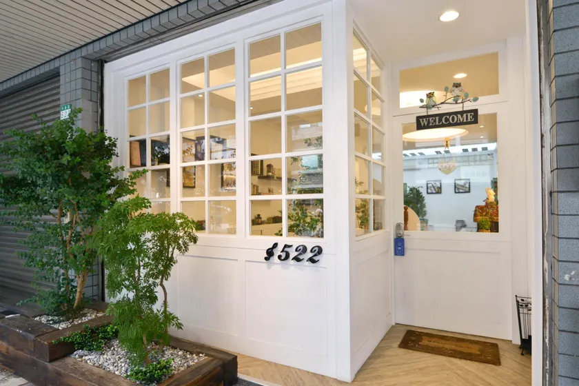 Anping 522 house - Image 1