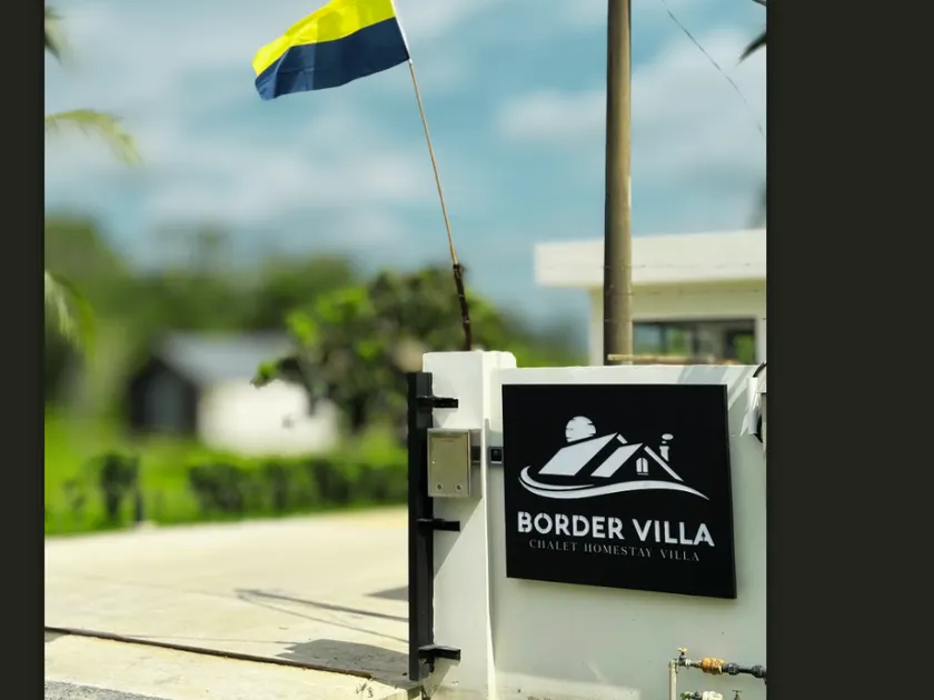 Border Villa - Image 1