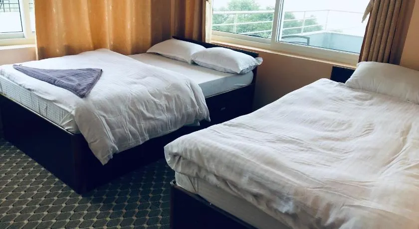 Manakamana hotel - Image 1