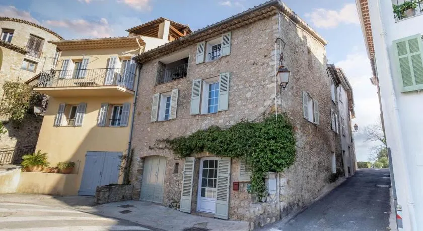 Mougins Collection - Maisonnette Authentique - Vieux Village de Mougins - Image 1