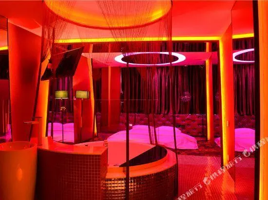 Xiyue Ruixuan Hotel - Image 1