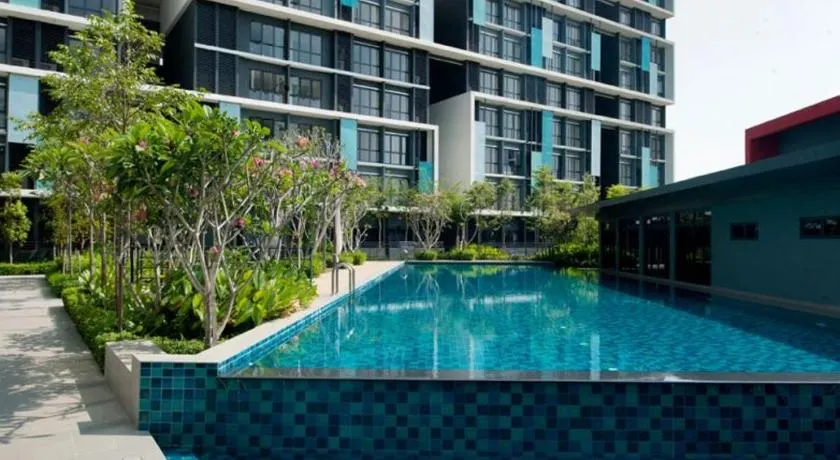 FxA Studios Core Soho Suites KLIA 1 & 2 Sepang FREE WIFI - Image 1