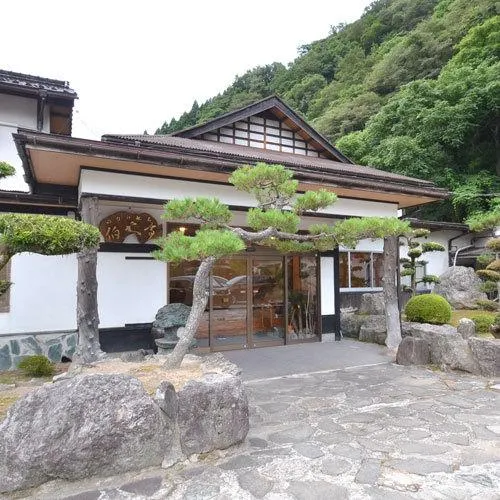 Yumura Onsen Hakuuntei - Image 1