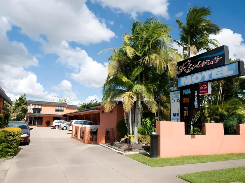 Riviera Motel Bundaberg - Image 1