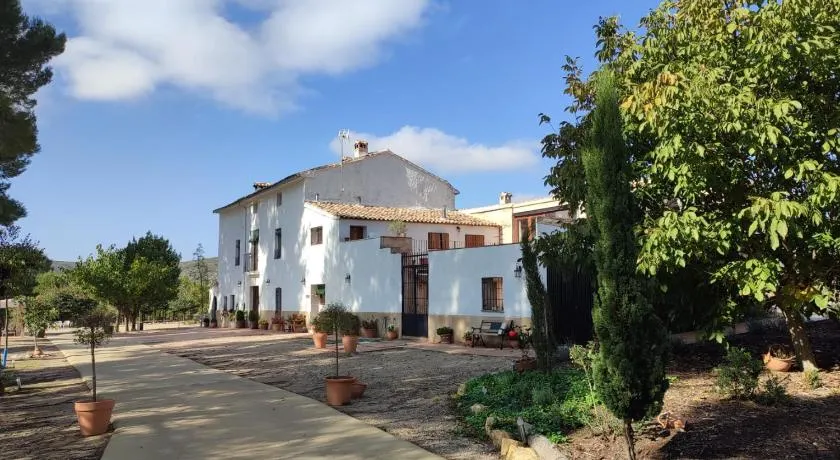 Masía El Sombrial de San Lorenzo - Image 1