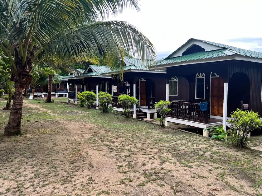 Mama's Chalet Pulau Perhentian Besar - Image 1