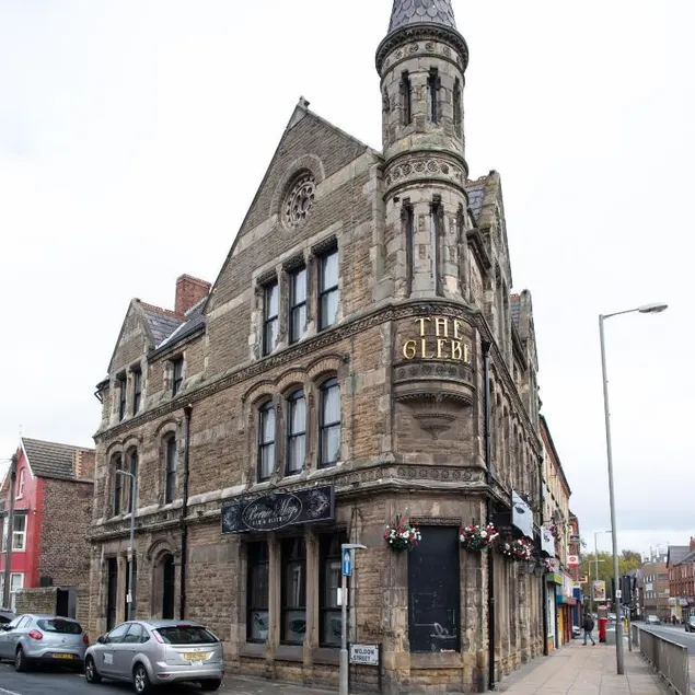 The Glebe Hotel - Image 1