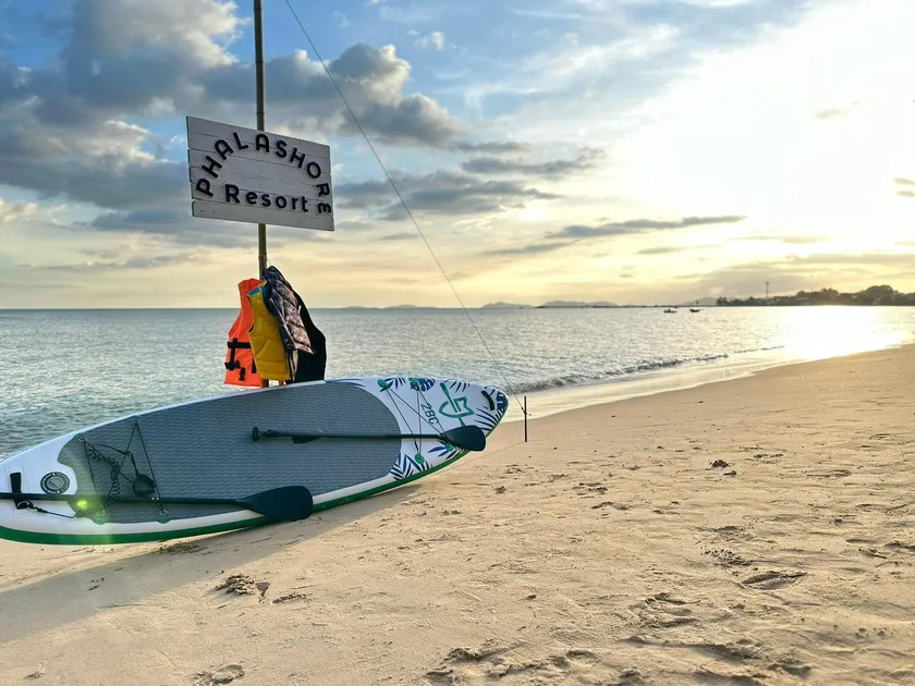 Phala Shore Resort - Image 1