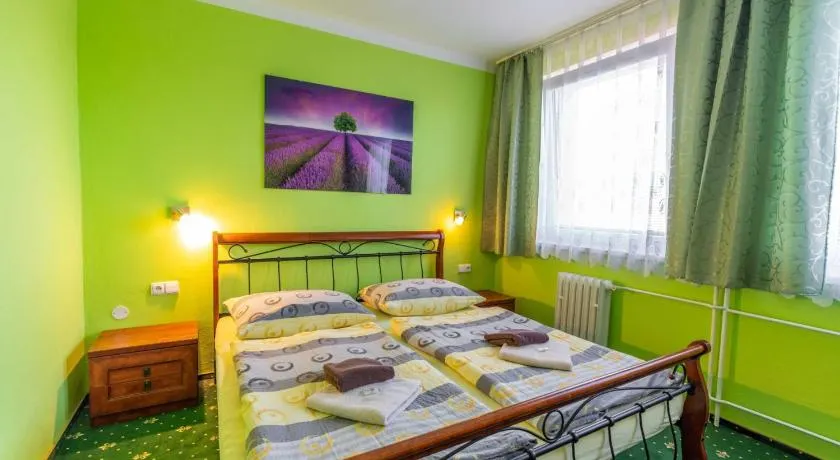 Hotel Hvězda - Image 1